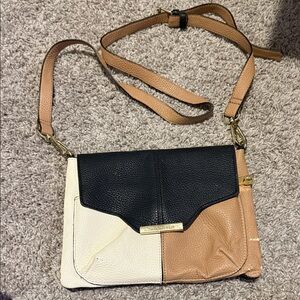 Stylish Black and Tan Leather Crossbody Bag